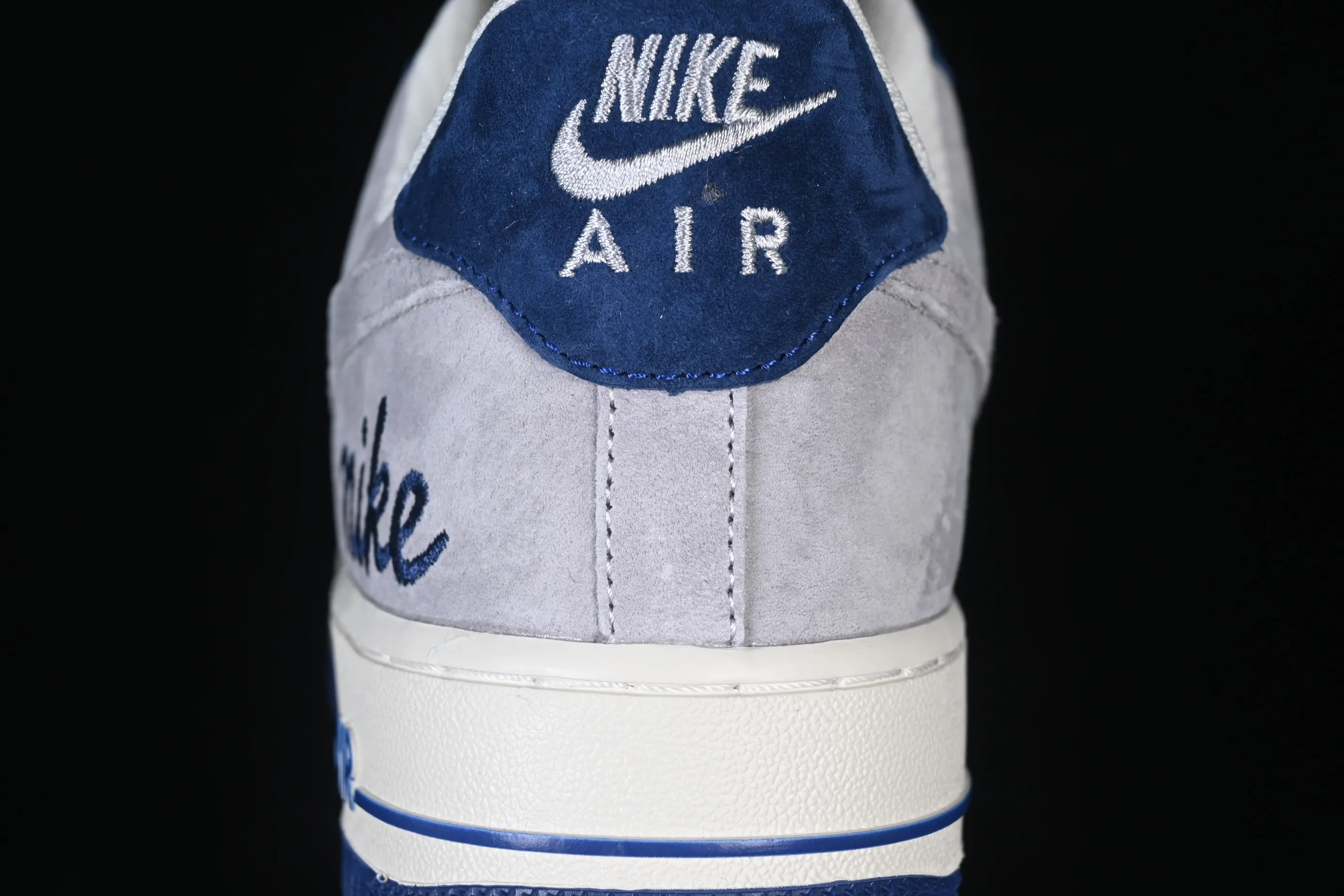 All categories Nk Air Force 1 Air Force series Nk Air Force 1 Low Air Force low-top Nike Air Force 1'07 Low white, gray and blue stitching Air Force 1 low-top casual sneakers HM3703-161